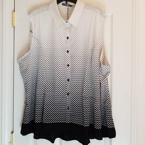 NWOT SIGNATURE COLLECTION BEIGE & BLACK BLOUSE